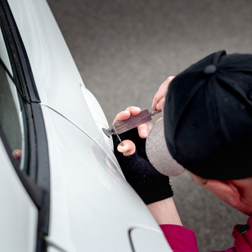 automotive locksmith